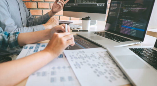 Outsourcing software development